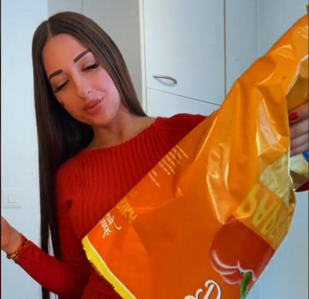 "Budi jak, mužu, uz tebe smo“: Jovana je suprugu spremila supu od čipsa, ljudi zaprepašćeni njenom idejom