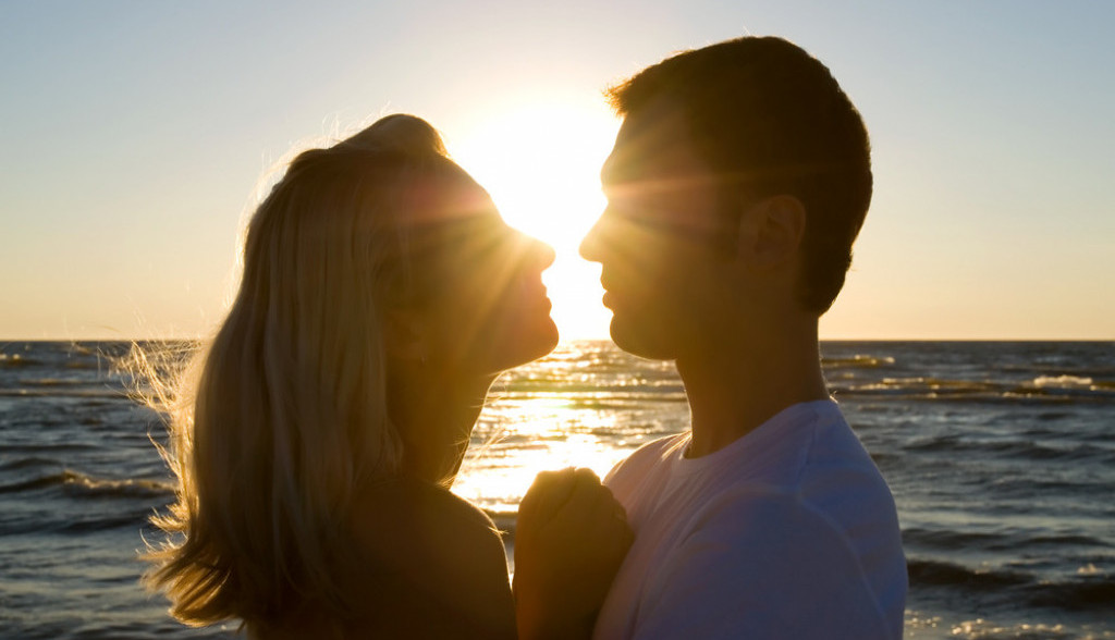 Ne misli da radi nešto loše: Žena uvek vara partnera kad je na odmoru, kaže da se to u inostranstvu ne računa