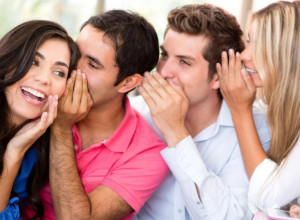 Najveće tračare horoskopa: Pazite šta im pričate, ova 3 znaka vole da prenose sočne detalje o drugima