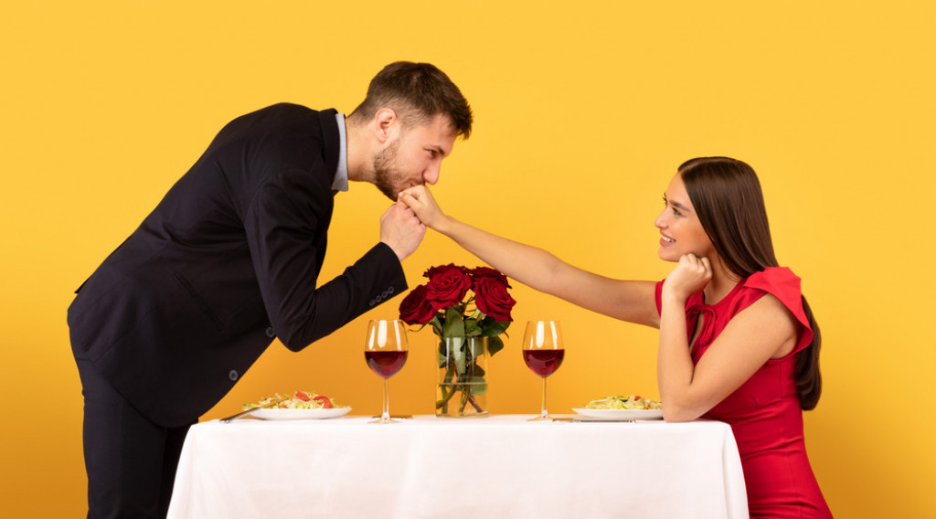 Njihove žene su kraljice: Ova 4 horoskopska znaka poklanjaju poseban tretman svojim damama, prave su srećnice