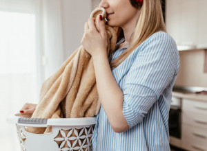 Uz ovaj trik vaša odeća će mirisati godinama: Sve što vam treba je ovaj jeftin sastojak