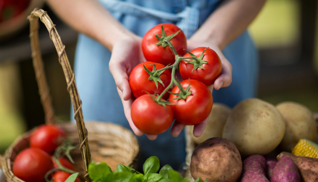 Možete pogoršati stanje: Odmah izbacite paradajz iz ishrane ako imate neko od ovih oboljenja