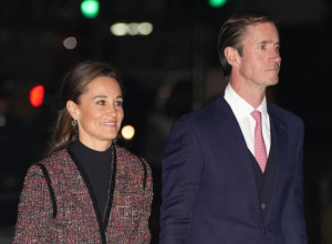 Upala joj kašika u med: Mlađa sestra Kejt Midlton, Pipa pliva u parama, njen muž bogatiji od budućeg kralja