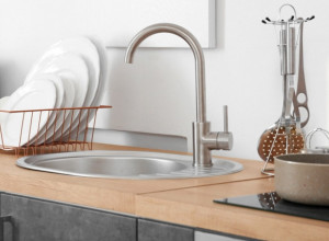 Olakšajte i vi sebi: Žena je primenila trik iz restorana za čišćenje i od tada joj kuća uvek blista!