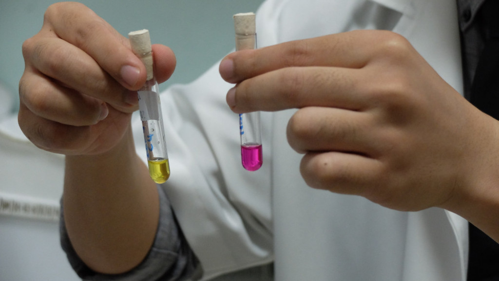 Može da izazove maligne bolesti ako se zanemari: Dr Tarabar o lečenju heliko bakterije i zašto je soda bikarbona opasna