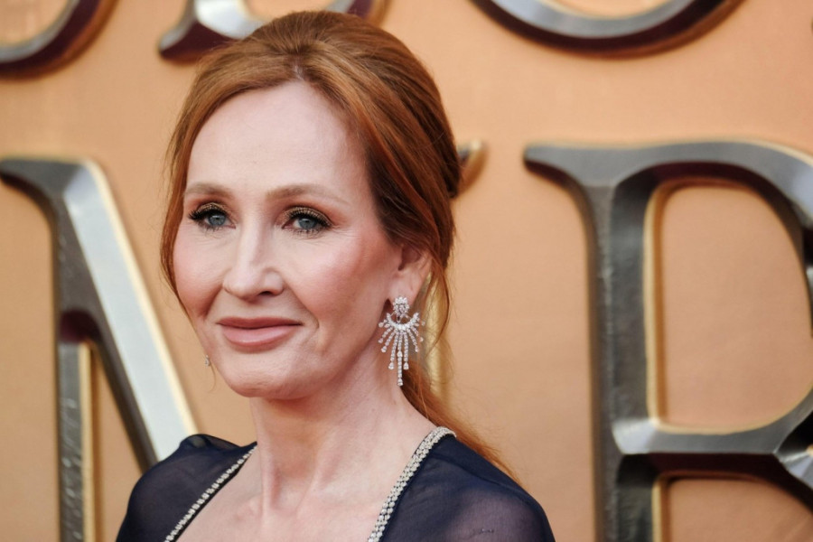 Živela na ivici siromaštva, lečila se od depresije, zamalo dotakla ponore... Slavna književnica prošla kroz pakao, pa postala milionerka