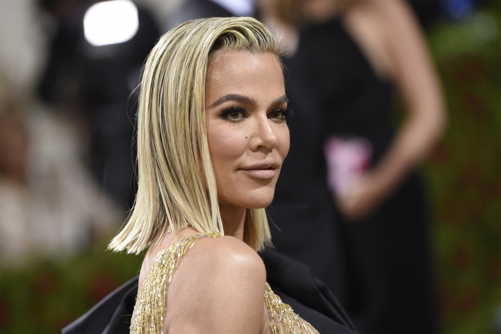 Neverovatna transformacija Kloi Kardašijan: Ova boja kose je stvorena za nju, zapalila Instagram novim slikama