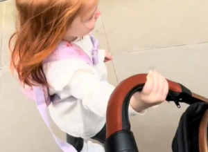 Osuđivala je roditelje koji vode decu na povocu: Promenila je mišljenje, a ovo je glavni razlog
