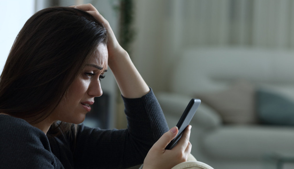 Momentalno je zatražila razvod: Žena na Fejsbuku naletela na sliku muža i otkrila jezivu istinu, svet joj se srušio u trenutku