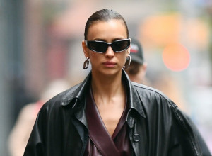 Pokorila Njujork: Nova modna kombinacija Irine Šajk inspirisana filmom "Matriks" je čista desetka