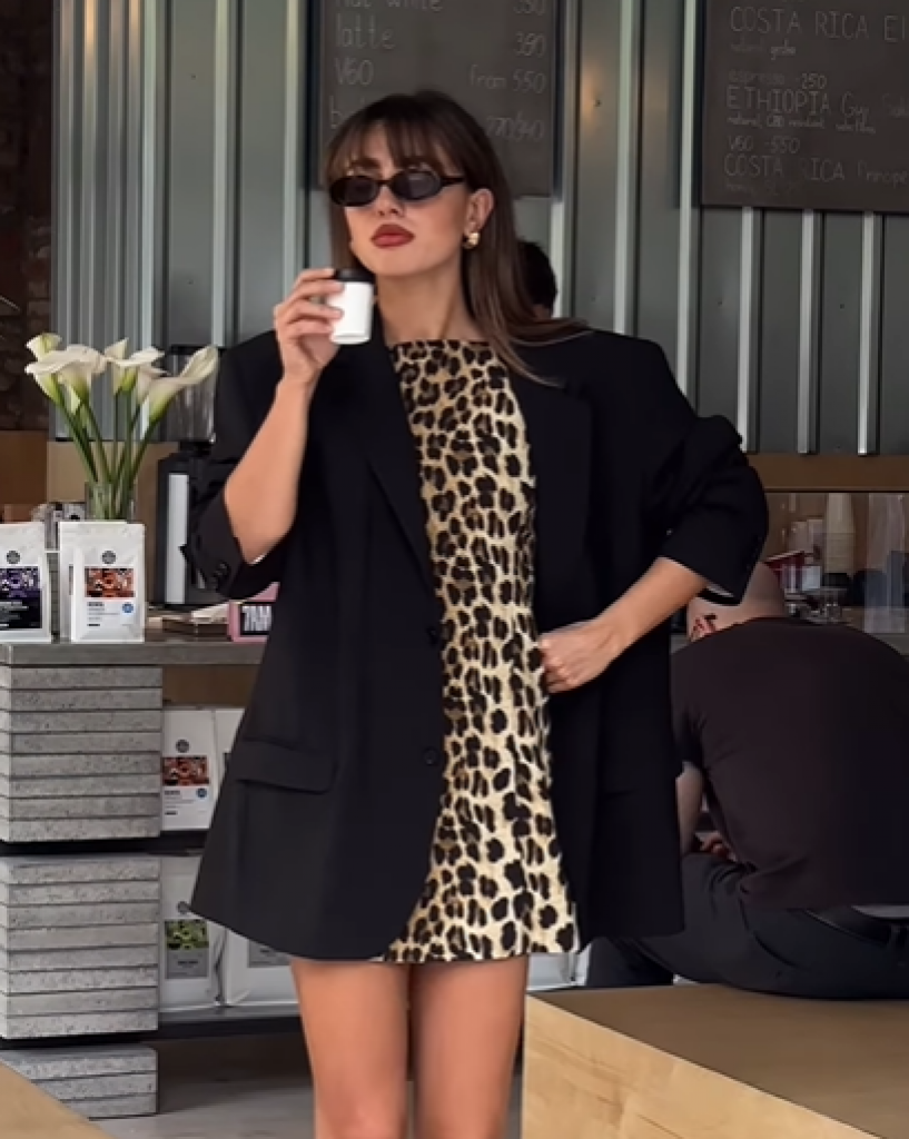 Mob wife estetika ne jenjava: Haljina sa leopard printom zaludela influenserke, a mi smo je našli za 3500 dinara