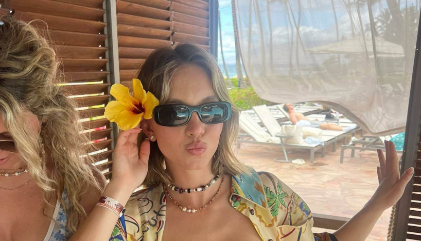 Kupaći kostim koji će biti glavni hit ovog leta: Sidni Svini diktira trendove, u njemu ćete izgledati kao boginja