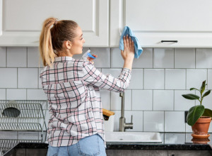 Izglancajte kuću bez hemije: Upotrebite ovo čudesno voće da oribate najprljavija mesta, od poda do plafona!