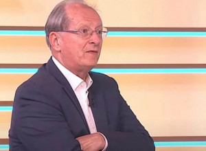 Tesna veza između oticanja nogu i srčanih problema: Kardiolog Seferović razotkriva ko je u najvećem riziku