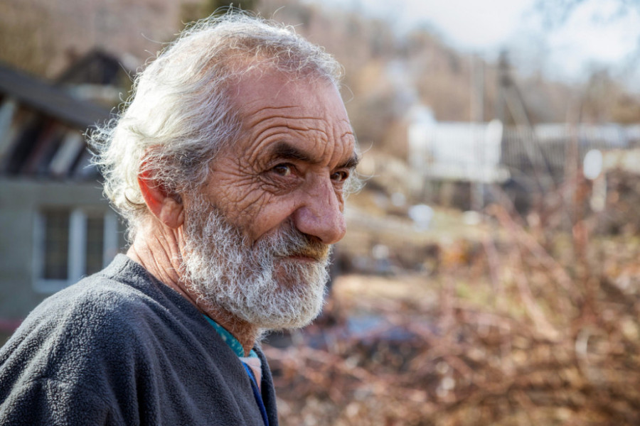 Doživeo je 104 godine, a ovo je njegova tajna za dug i srećan život: Ovo povrće i voće obavezno jedite