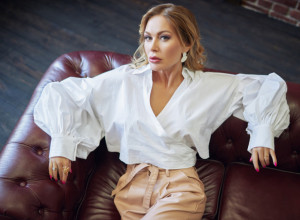 Izbegnite najčešće greške: Žene posle 45. godine ne treba ovako da se oblače, izgledaće smešno