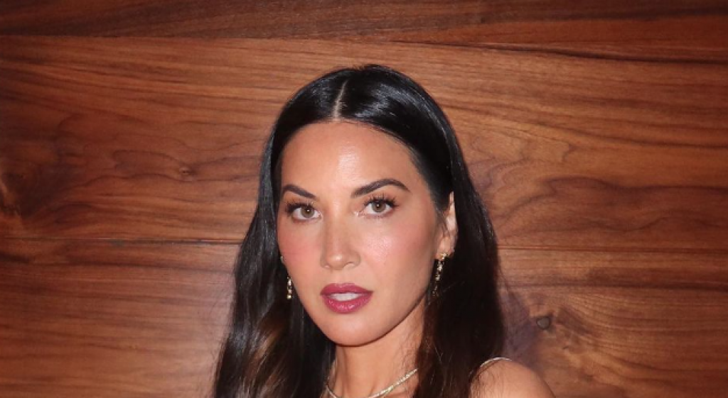 Prva pojava nakon dijagnoze raka dojke: Evo kako sada izgleda jedna od najlepših glumica na svetu, njene slike su zapalile mreže!