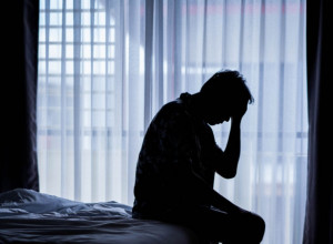 Nije mogao da zamisli život bez nje: Muž umro od slomljenog srca, samo 88 minuta posle supruge