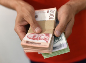 Novčani horoskop od 19. do 25. avgusta: Jedan znak će se namučiti sa novcem, dok će Vage plivati u parama