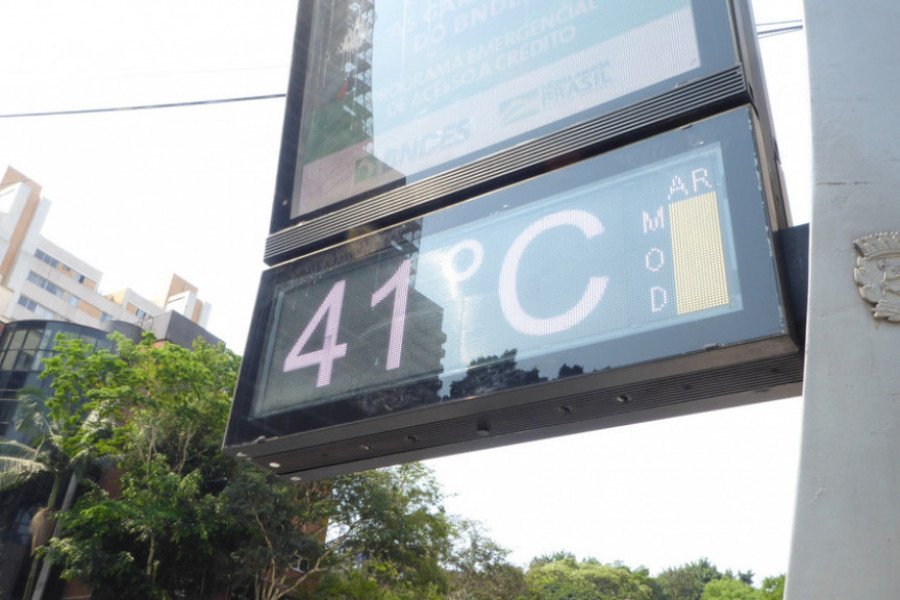 U subotu najkritičnije, probijanje rekordne temperature: Doktori upozoravaju- Ovi lekovi i vrućina mogu biti kobna kombinacija