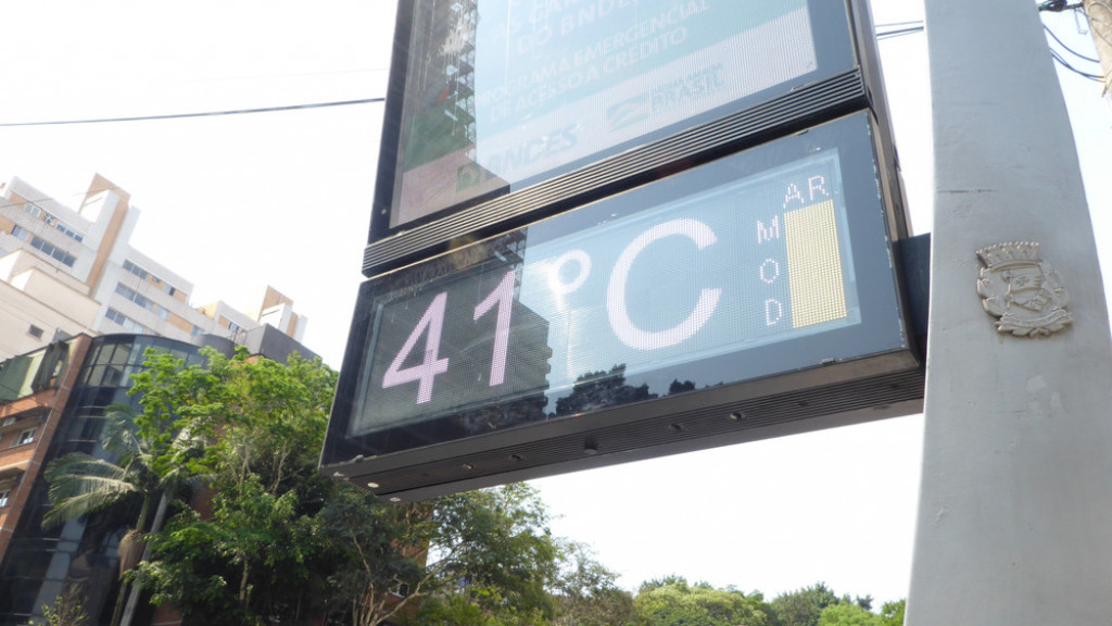 U subotu najkritičnije, probijanje rekordne temperature: Doktori upozoravaju- Ovi lekovi i vrućina mogu biti kobna kombinacija