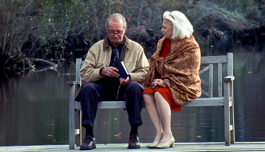 Glumica iz filma "Beležnica" doživela istu sudbinu poput njenog lika: Glumila ulogu žene sa Alchajmerom, sad se bori sa istom bolešću