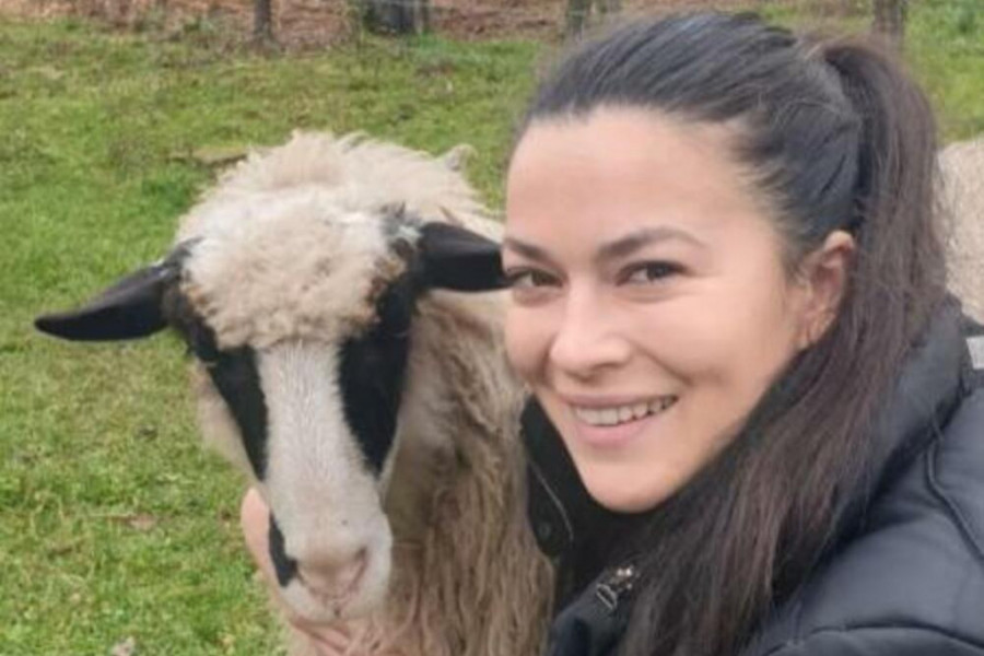 Privatnost krije kao zmija noge, ali sve se saznalo: Ovo je muž Marije Petronijević, Lozničanin osvojio njeno srce