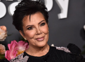 "Ruga se ženama koje su u tim godinama": Kris Džener (68) novom fotkom izazvala lavinu besa na Instagramu