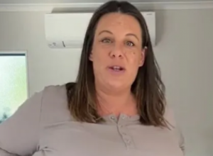 Za ovu buduću majku kažu da je apsolutna legenda: Ema pokazala svoj trudnički stomak nedelju dana pre porođaja i ljudi su zinuli