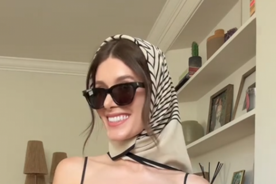 Vežite maramu kao dama iz žurnala: Jednostavam trik čini da izgleda savršeno i ostane na mestu čitavog dana, pogledajte i kako