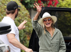 Kameron Dijaz jednim potezom raspametila javnost: Viđena u retkom izlasku, a evo ko joj je pravio društvo