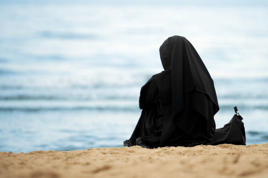 Muslimanka otkriva kako se sprema za plažu: 'Najveći izazov je spuštanje suncobrana i prostiranje posteljine'