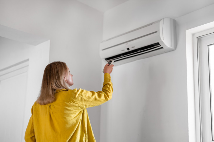 Obavezno to uradite odmah, jer ćete u suprotnom narušiti zdravlje: Najlakši način da sami očistite klima uređaj