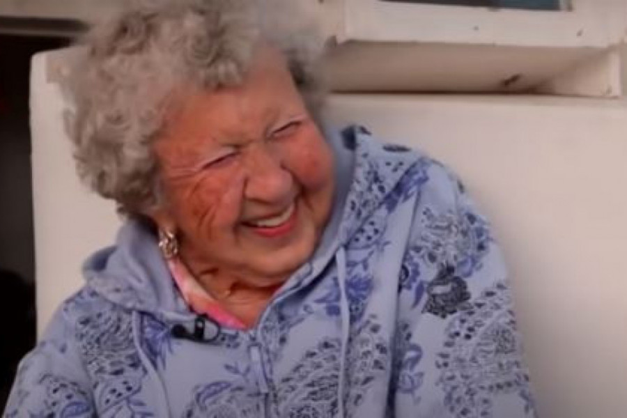 Ima 104 godine i savršenog je zdravlja: Obožava da jede ovu hranu, a jedna stvar je održava mladom