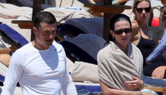 Zarekao se na celibat, a ona želela igru "mačke i miša"? Kakav je to brodolom pogodio vezu glumca i pevačice?