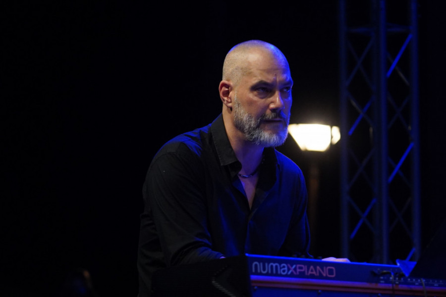 Genetski je predodređena za muziku: Ova lepotica je ćerka poznatog muzičara Vasila Hadžimanova