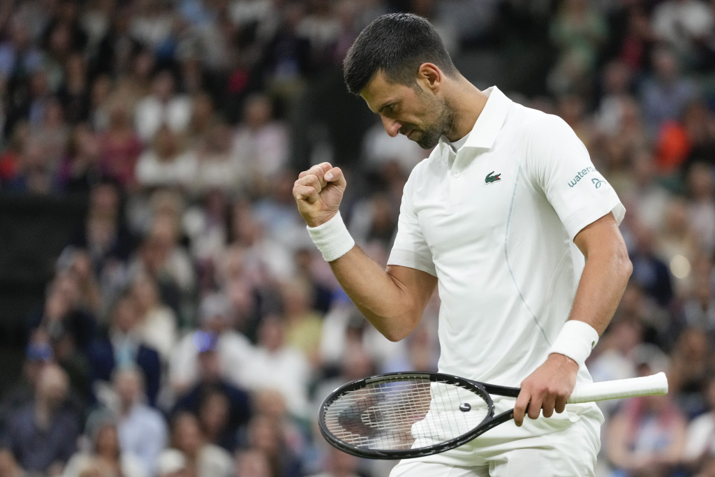 Nole postao maneken: Srpski teniser osvanuo na naslovnoj strani čuvenog magazina, jedna slika je zapalila internet!