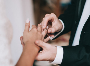 5 horoskopskih znakova koji će 100% završiti u braku sa najboljim prijateljima: Dugogodišnji razgovori i poverenje put ka matičaru
