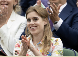 Princeza pokazala trudnički stomačić u haljini od 850 evra: Pol bebe još uvek krije, a prinovi se raduje cela monarhija