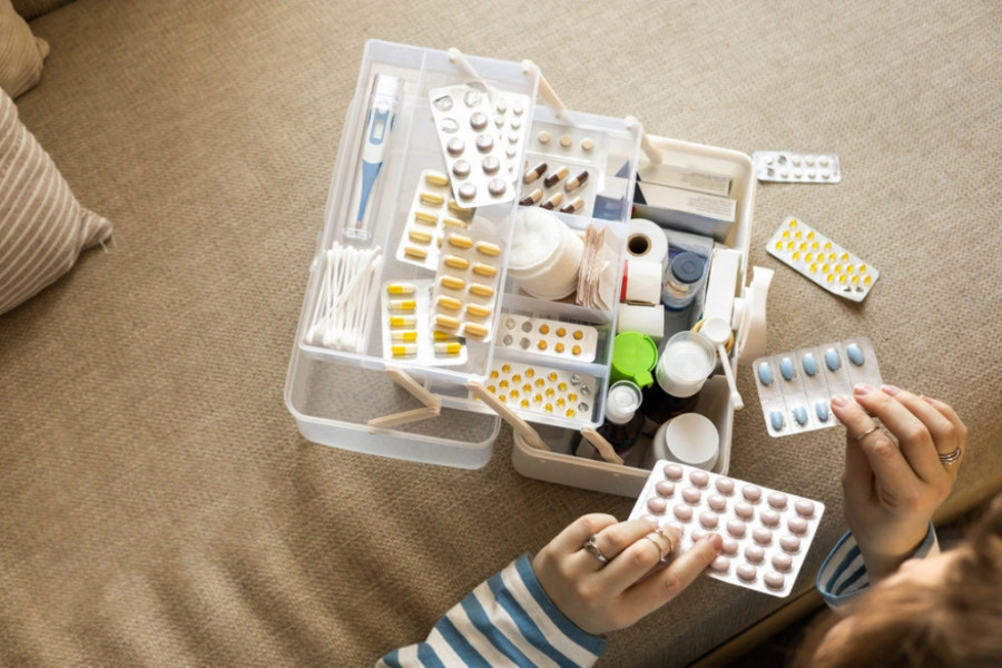 Farmaceuti tvrde bez ovoga ne krećite na put: Osnovni set lekova koji bi trebalo poneti na odmor