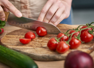 Žene su poludele za paradajz dijetom: Kilogrami se tope neviđenom brzinom, ali na jednu stvar obratite pažnju