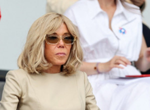 U haljini koja podmlađuje bar 15 godina: Prva dama Francuske u bež kombinaciji koja nikoga ne ostavlja ravnodušnim