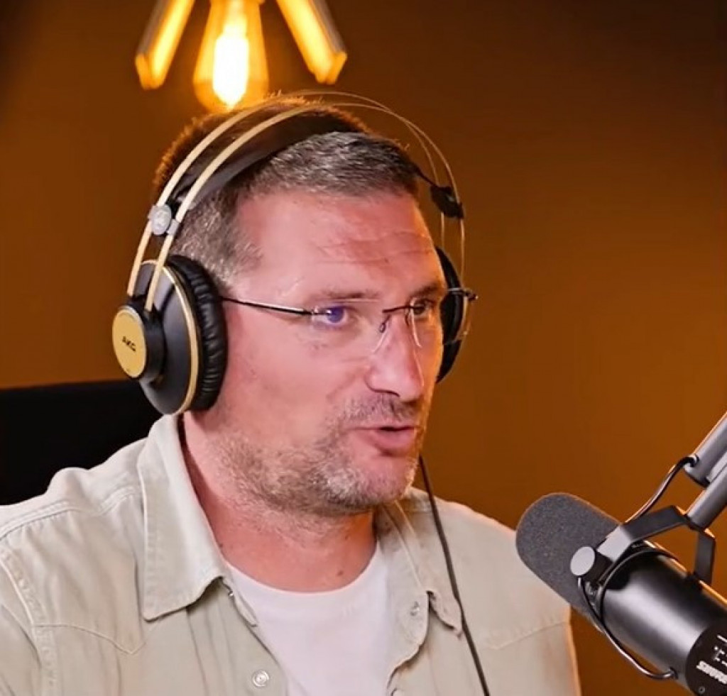 Đaci tuguju za čika Stoletom: Nema čoveka u Srbiji koji nije zaplakao kada je video šta su deca napravila u kiosku u kom je radio