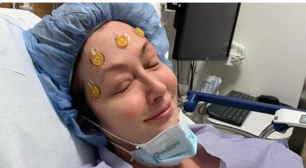 "Obećala je da će me proganjati": Najbolja drugarica Šenon Doerti otkrila šta je doživela nakon njene smrti