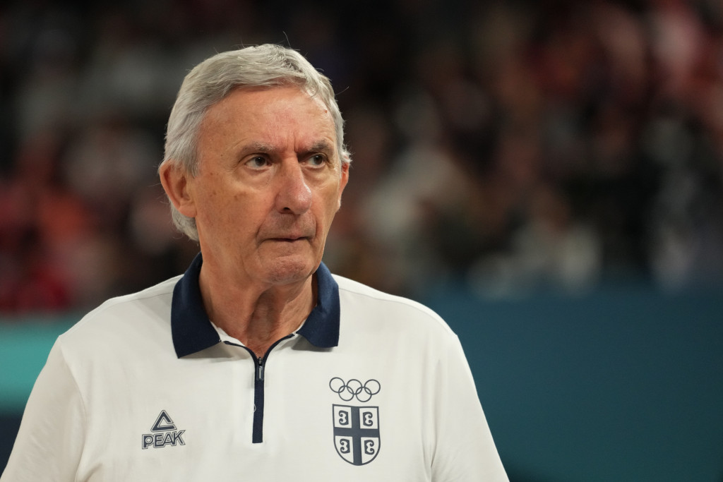 Znate li koja bivša košarkašica je žena Svetislava Pešića? Bila je uspešna, pa zbog jedne stvari napustila sportsku karijeru