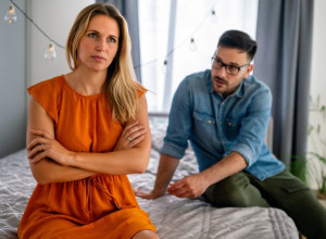 Ako muž radi ovo, loše vam se piše: Brakovi pucaju zbog 7 tihih grehova, nemojte ih ignorisati