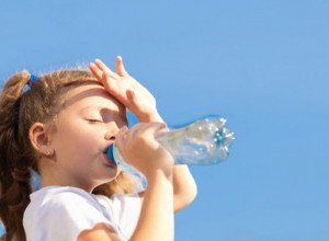 Prvi simptomi dehidratacije kod dece: Ukoliko ovo primetite, znači da je stanje ozbiljno