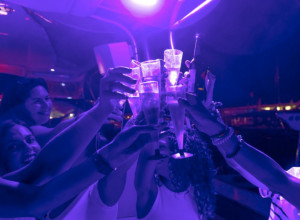 Plovili smo usred okeana, nije bilo spasa: Sara otkriva mračne tajne devojaka koje prave društvo bogatašima na luksuznim jahtam