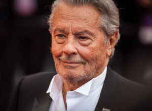 Preminuo Alen Delon: Jedan od najboljih glumaca svih vremena izgubio bitku sa teškom bolešću