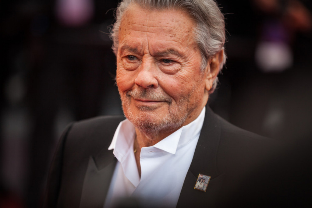 Nije mu uslišena poslednja želja: Alan Delon je imao samo jedan zahtev pred smrt, javnost se uzdrmala od bizarnosti!